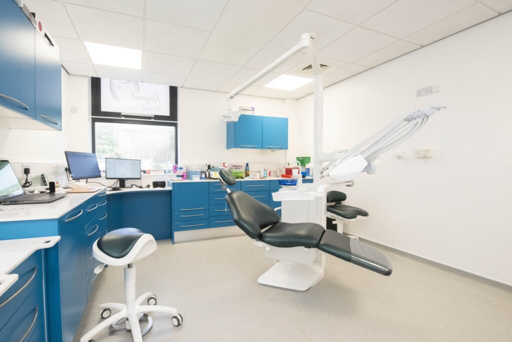 Regent Dental – Roundhouse 9 DSC_3100 (Large)